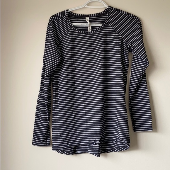 lululemon athletica Tops - Long sleeve